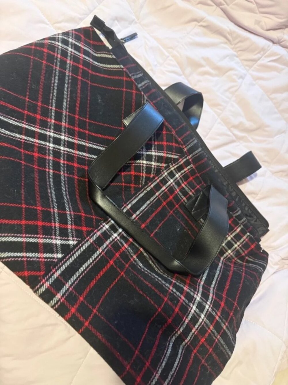 [BOGO] NWT Victoria's Secret Red and Black Plaid Tote Bag w/ Leather Straps - Picture 6 of 7